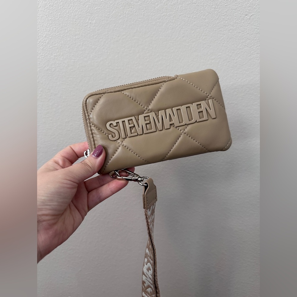 Steve Madden Quilted Tan Wristlet and wallet with strap
